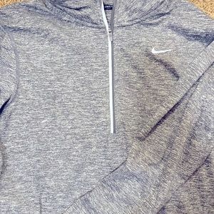 Nike pullover